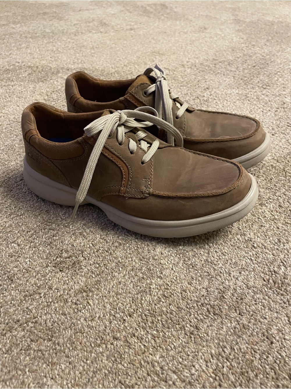 Men's Clarks Bradley Vibe Casual Lace-Up Leather Sneakers in Brown Size 9M